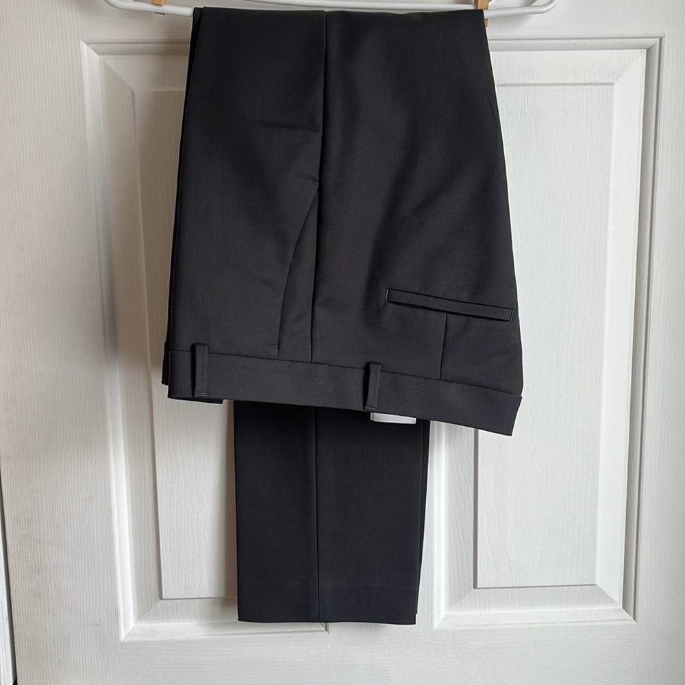 Banana Republic women's gray slacks NEW size 6